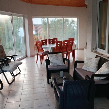 Villa Приятна Къща За Почивка Караколев 1 à Obrochishte Extérieur photo